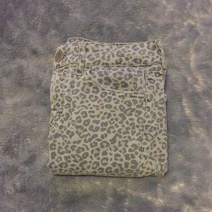 Gray and black cheetah print skinny jeans women’s